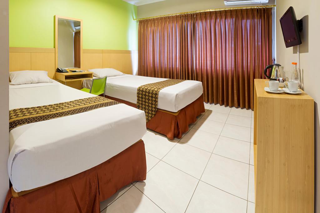 Serena Hotel บันดุง ภายนอก รูปภาพ