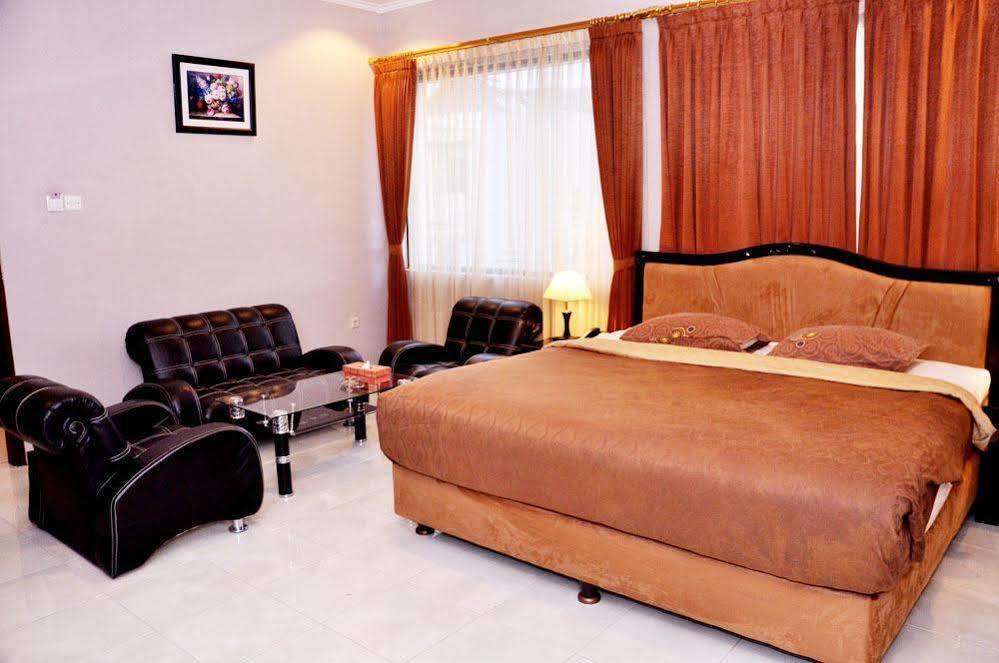 Serena Hotel บันดุง ภายนอก รูปภาพ